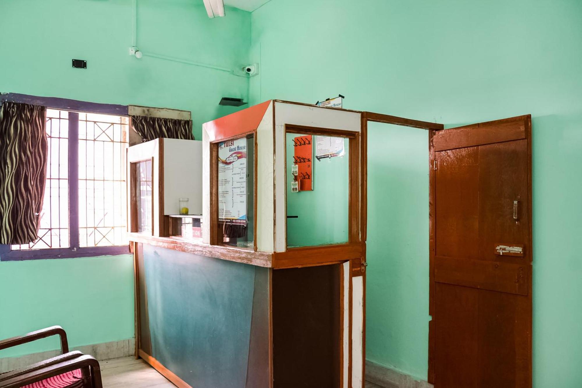 สปอต ออน 76575 ทัลซี เกสต์เฮาส์ Brahmapur ภายนอก รูปภาพ